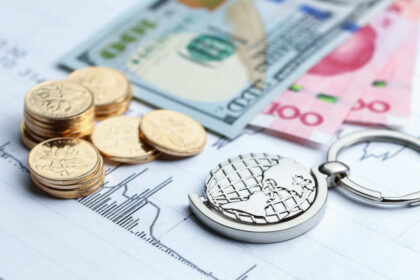 How Canadian Businesses Can Save Money On Currency Exchange