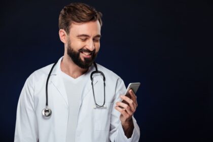 The Essential Toolkit: Top 10 Tools Every New Healthcare App Developer Needs To Build Patient Trackers