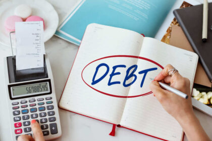 Bankruptcy Vs. Debt Settlement: Key Differences Explained