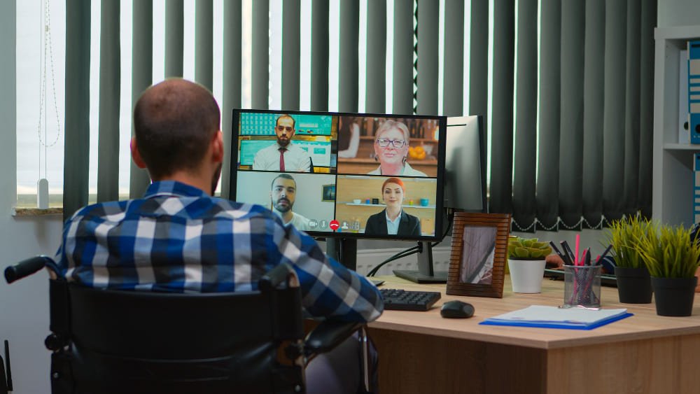 Tame The Time Zones: The Three Ways To Simplify Managing Remote Teams ...