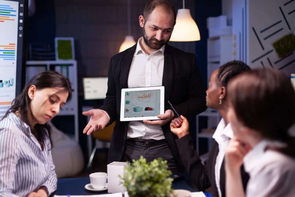 How Modern Businesses Strengthen Their Market Presence In A Rapidly ...