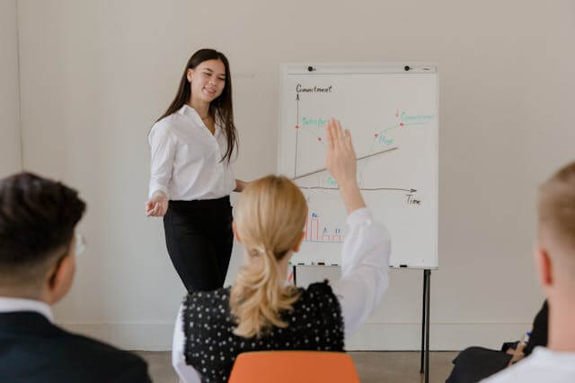 Leadership Experts Share The Best Training Programs For Career Growth